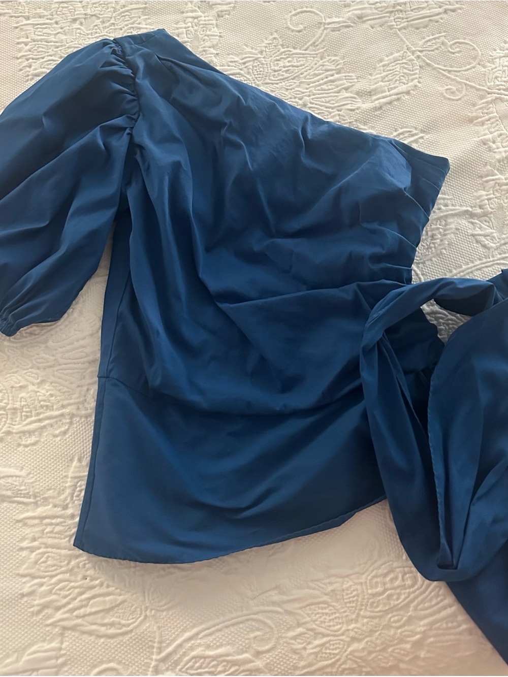 One-Shoulder  Top in Blue